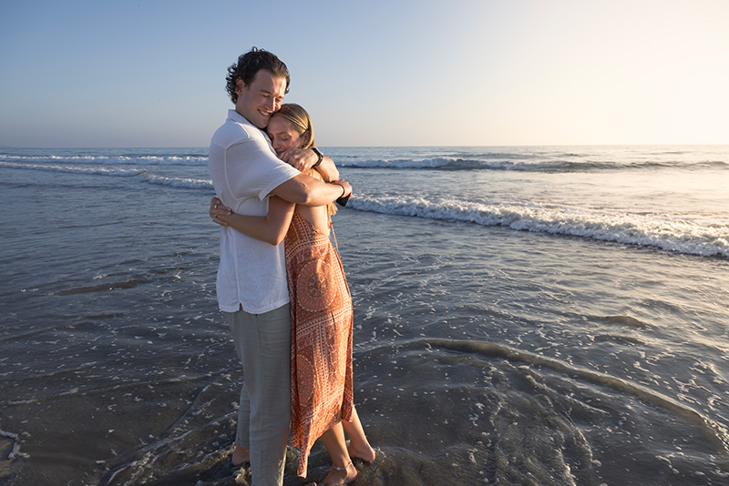 romantic beach proposal photographer